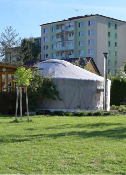 Mongolská jurta školy ŽS Žerotínova